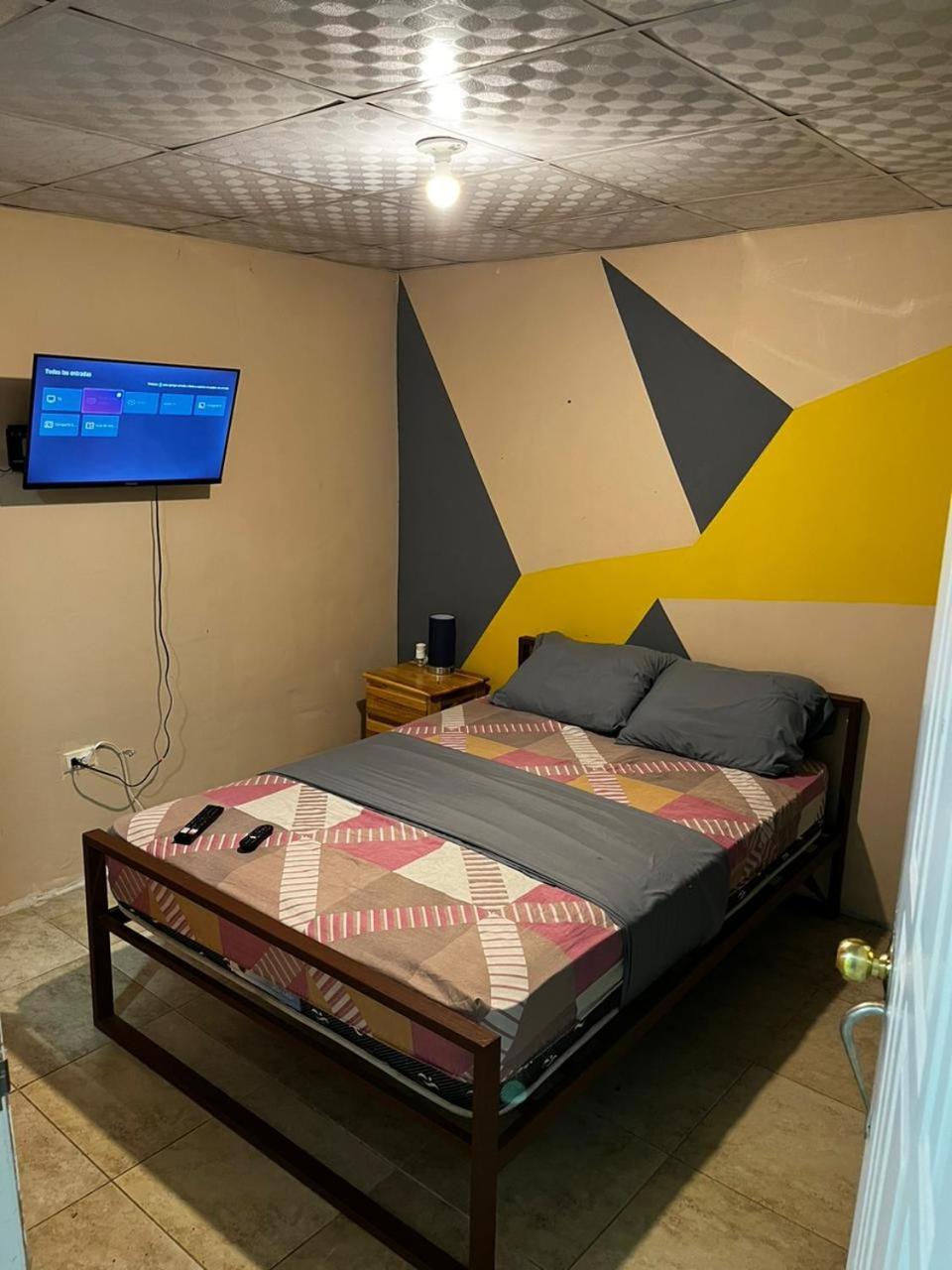 Isabella Hostel And Pool Alto Boquete ภายนอก รูปภาพ
